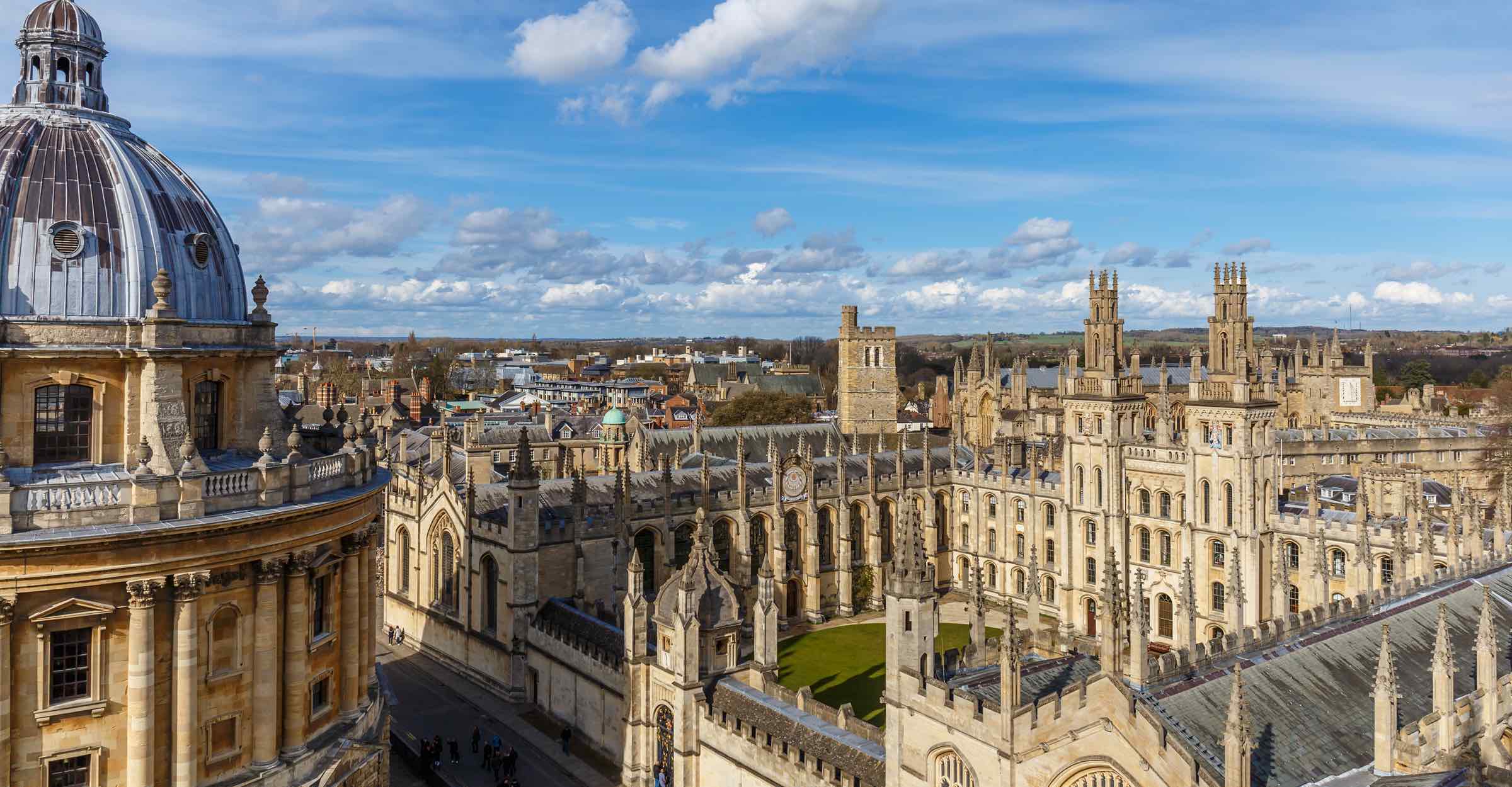 World Leading Oxford Summer Schools for Teens