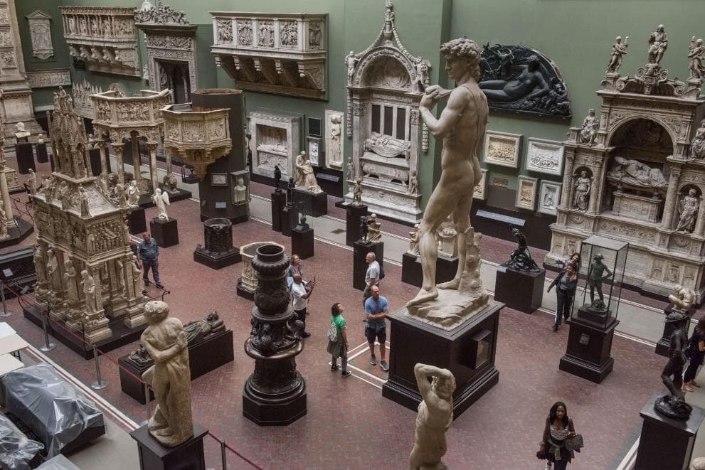 Mathematics (18-24 years old)