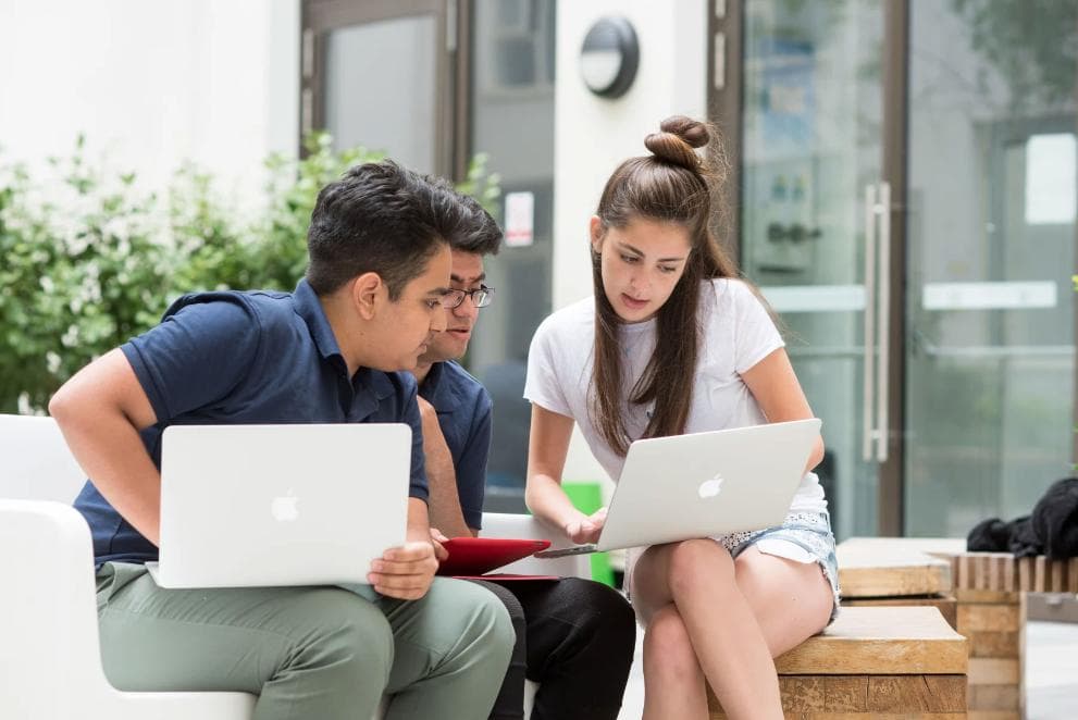 Mathematics (18-24 years old)