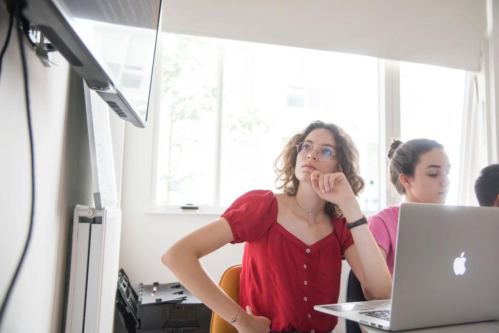 Chemistry (18-24 years old)