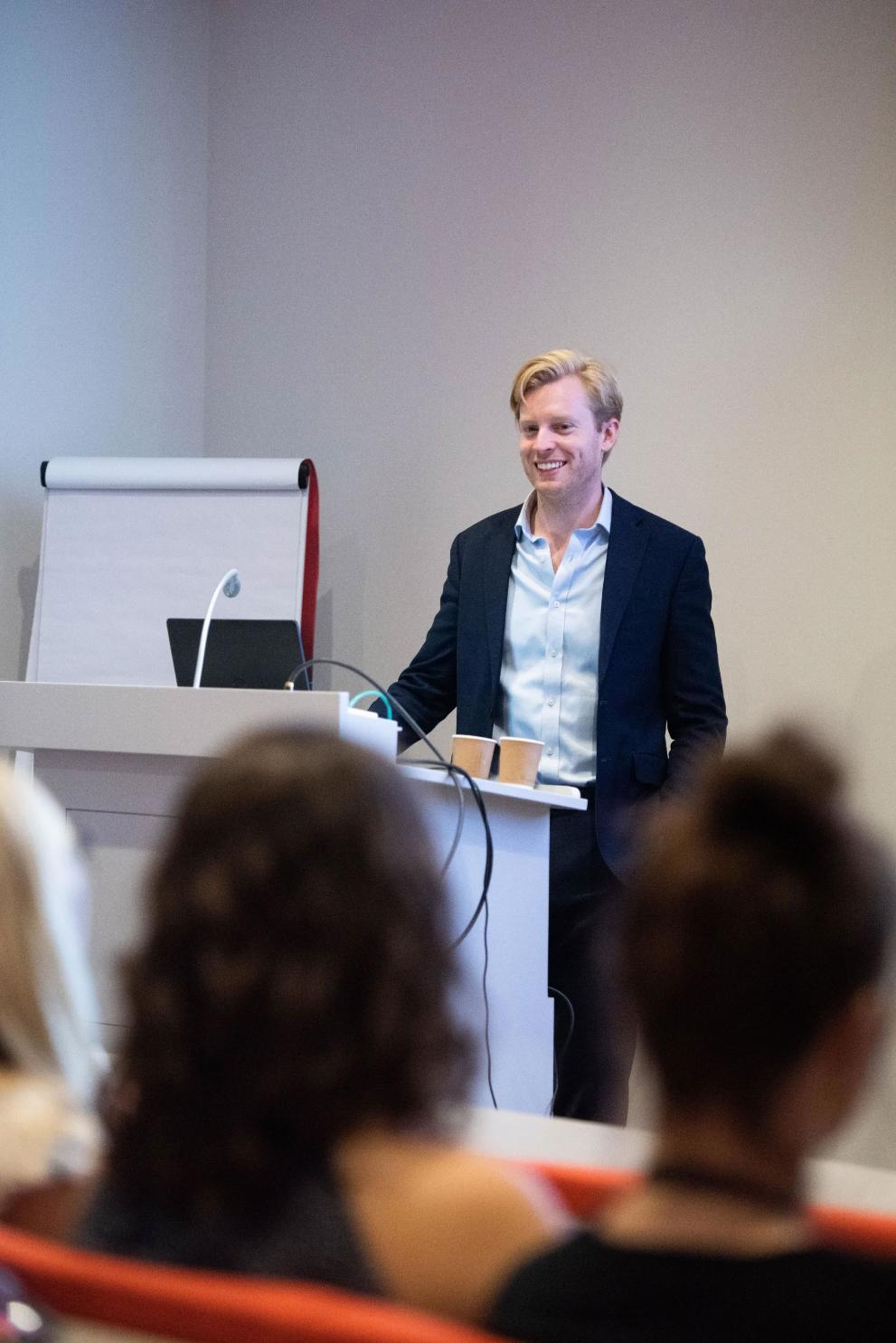 Physics (16-17 years old)