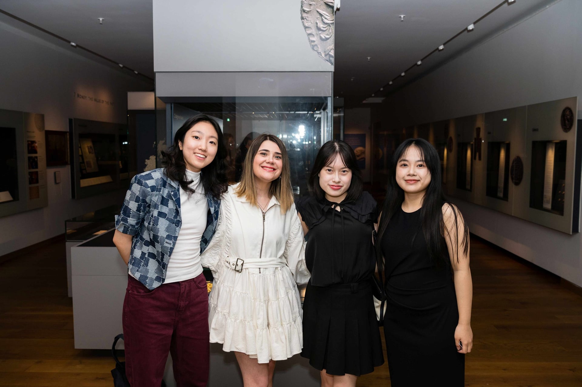 Economic History: The Great Divergence, Convergence, and Beyond