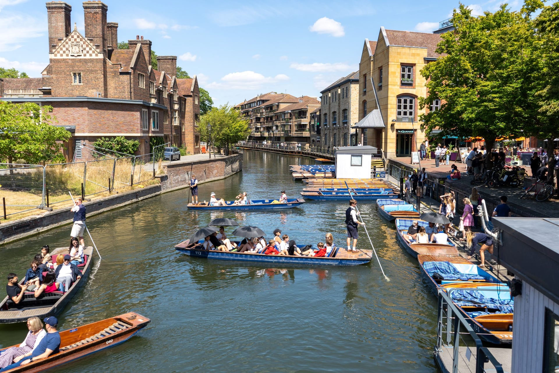 Inspirational Cambridge Summer School for Ages 13-18